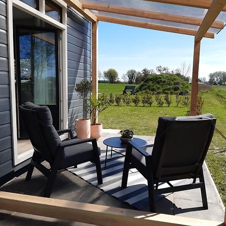 B&B Weidse Blik Ingelum Engelum ภายนอก รูปภาพ
